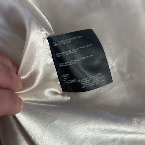 ⭐️SALE⭐️ Bernardo Check Teddy Faux Fur Long Sleeve Coat Pockets Size Large EUC - Picture 10 of 15